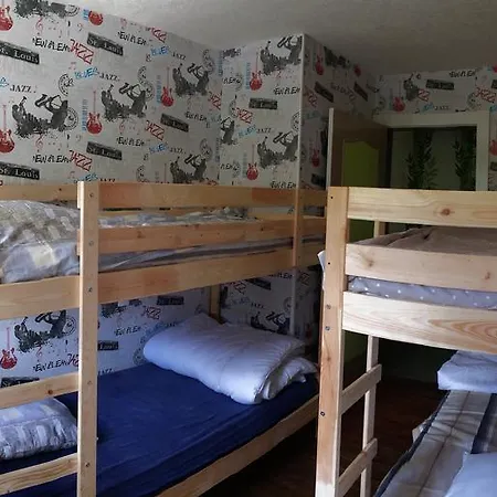 De L'ours בית נופש *