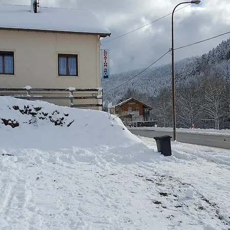 Gite De L'ours Holiday home